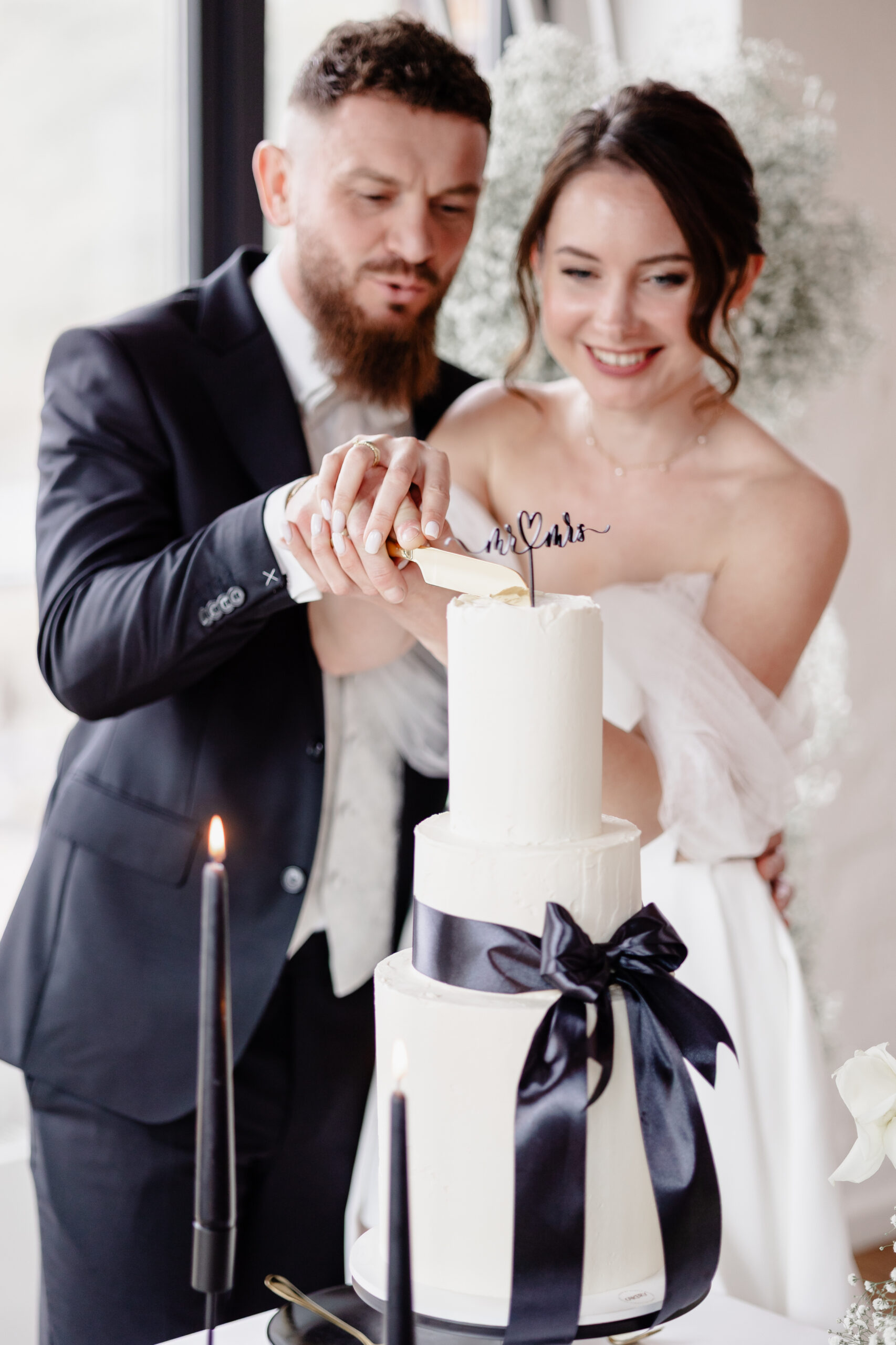 Glücklichen Brauutpaar - Hochzeit mit Wedding Day Manager Dalin Hochzeitsplanung für individuelle Konzepte