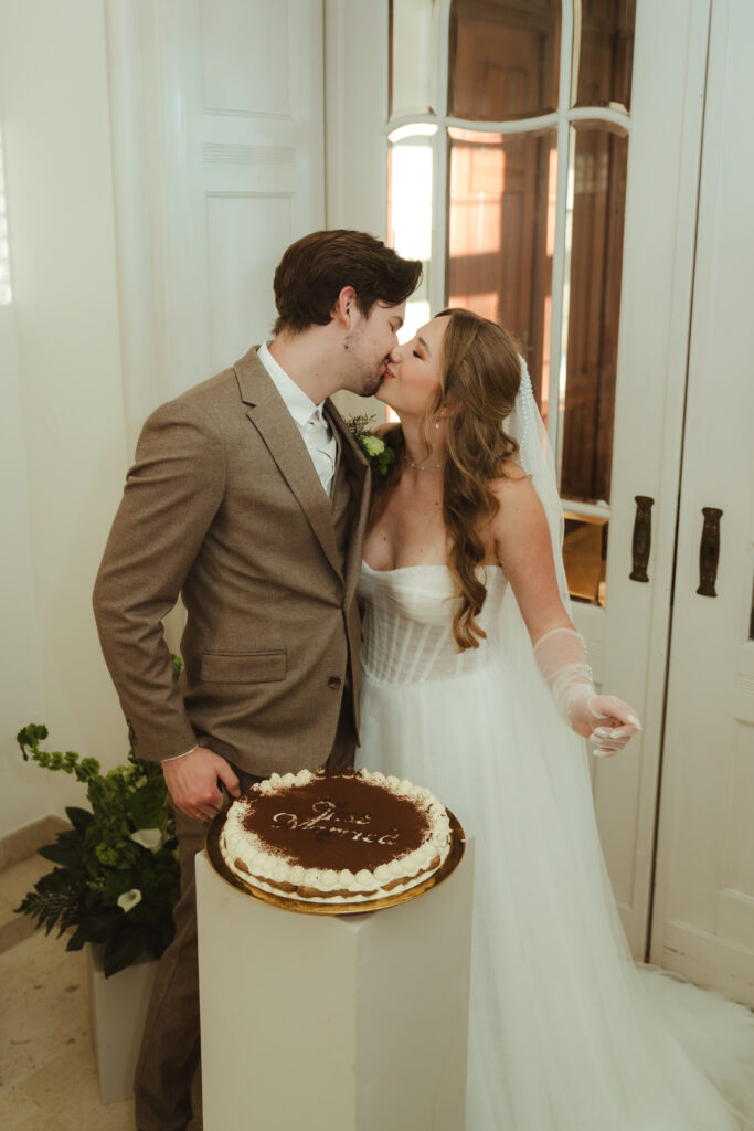 hochzeitstorte schloss falkenhorst saarland elegant dessert