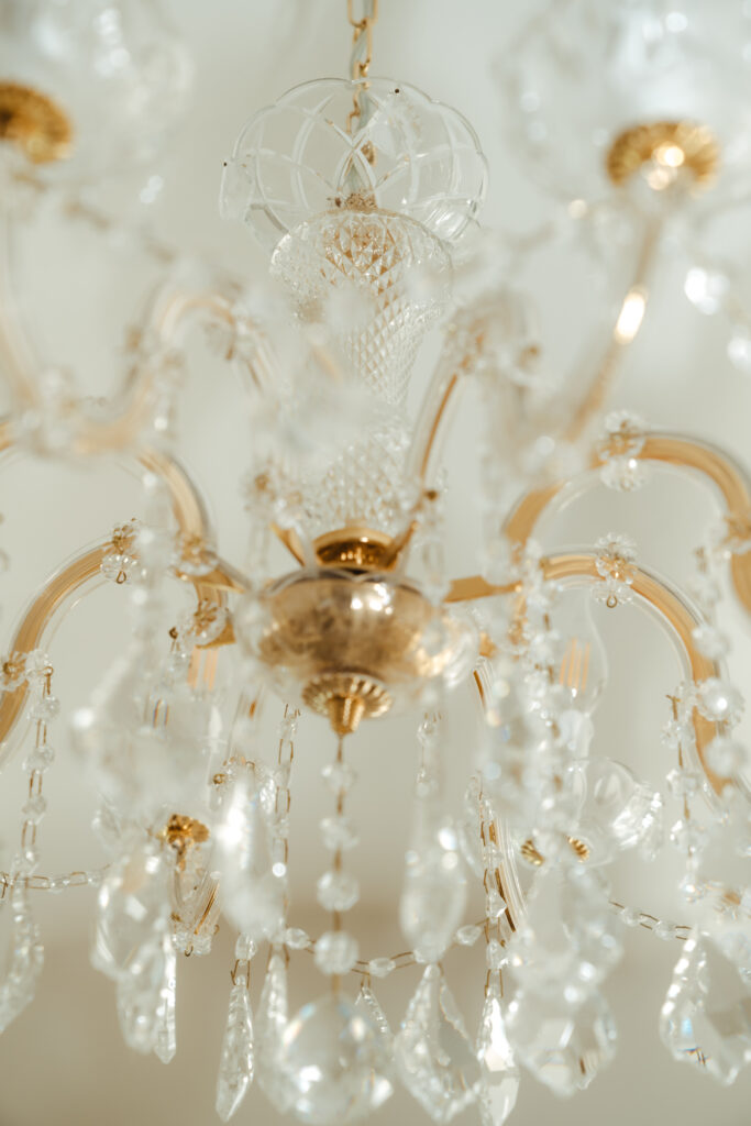 festsaal schloss falkenhorst hochzeit saarland innenraum